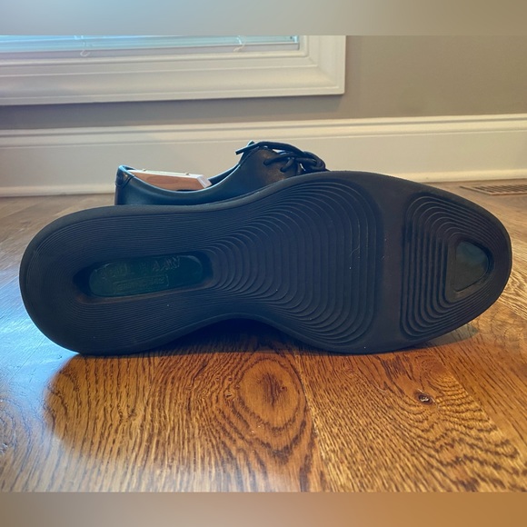 Coke Haan Black Dress Shoes - Picture 4 of 4